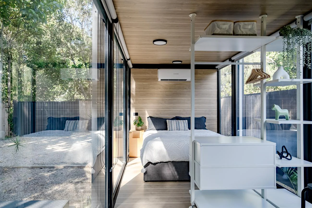 10m Tiny Home - Eco-Resort New Brighton - Image 3