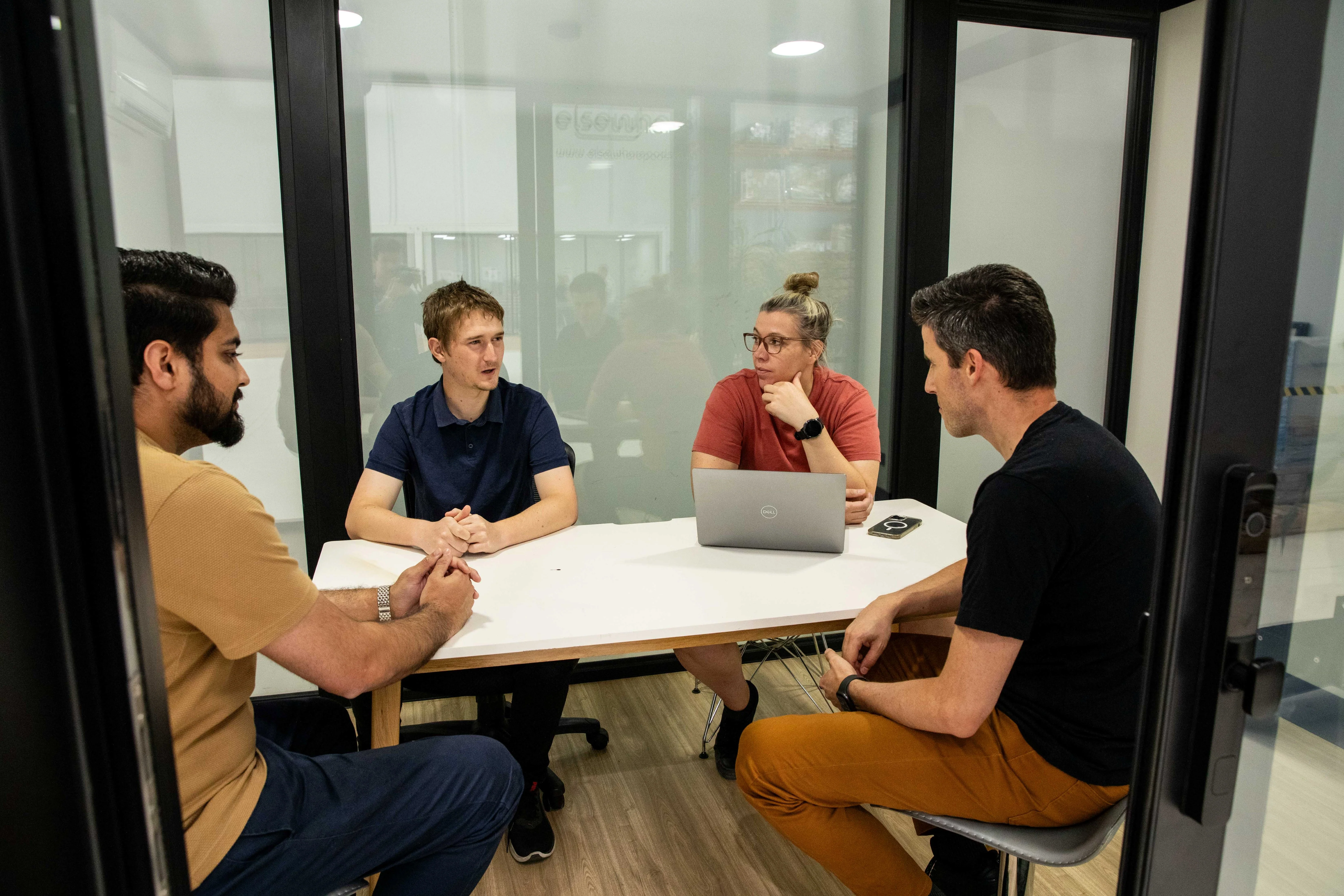 Fleet Space - 4m Studio + Rooftop Balcony - Image 3